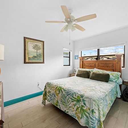 Uptown Cottage - Walk To The Beach And Restaurants 可可比奇 外观 照片
